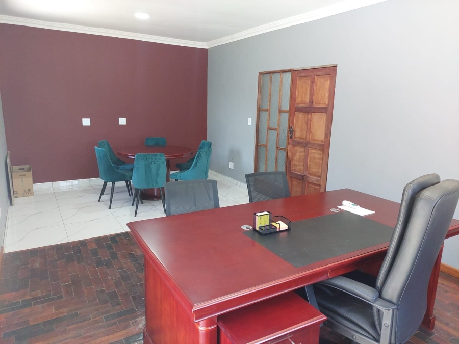 Commercial Property for Sale in Roosheuwel North West
